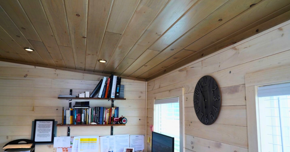 office after wall washing