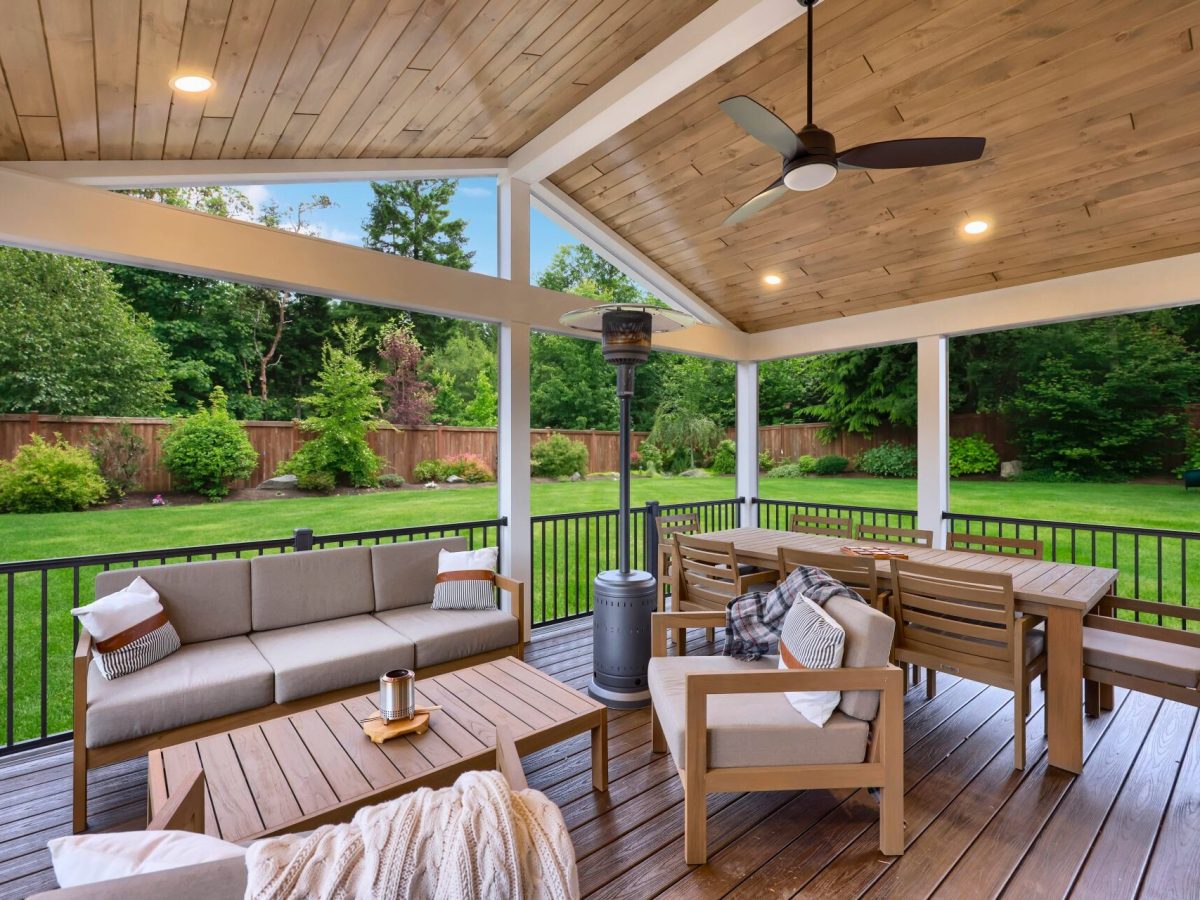 Porch Ceiling Materials: Wood vs. Vinyl vs. Aluminum